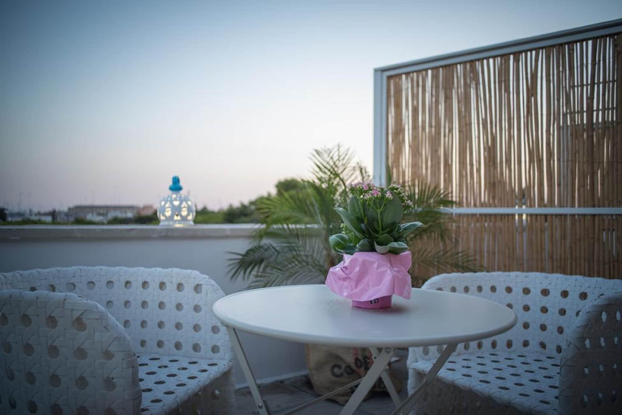Il Palazzotto Luxury Suites เลชเช ภายนอก รูปภาพ