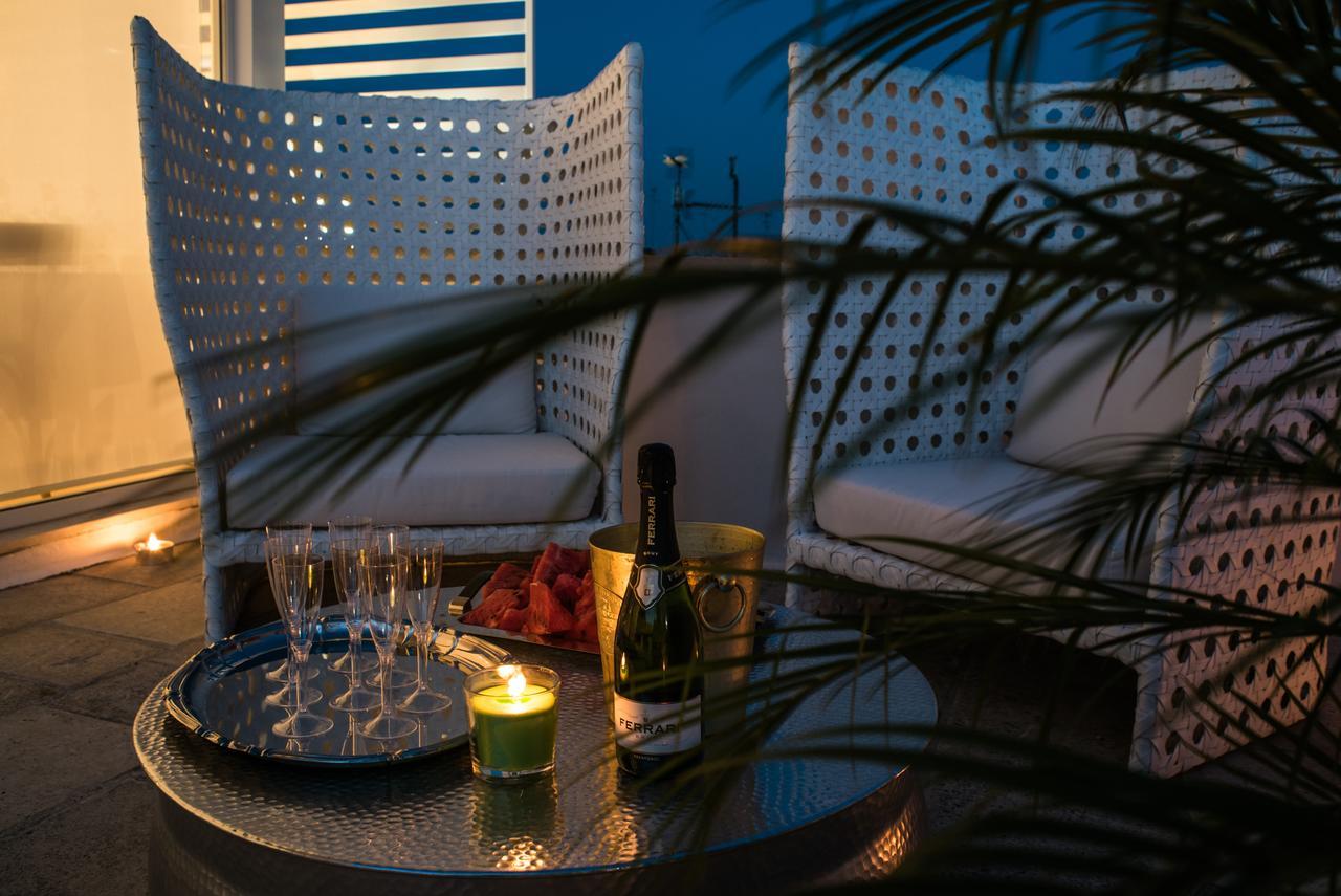 Il Palazzotto Luxury Suites เลชเช ภายนอก รูปภาพ